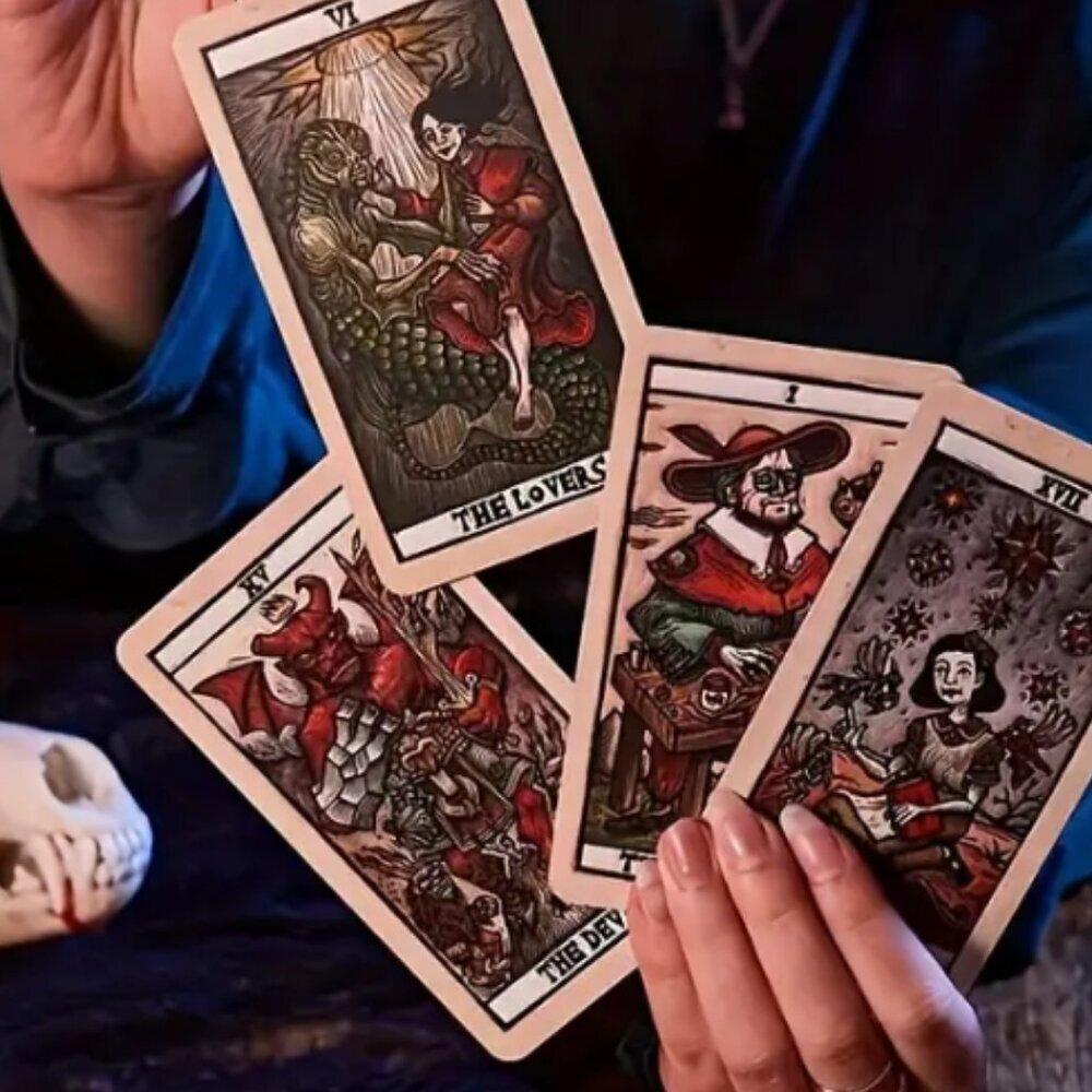 Guillermo del Toro Tarot Card Deck 78 Cards NWT Bonus Collectible Tin